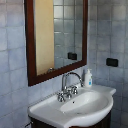 Country house Casetta Ai Malvitani *